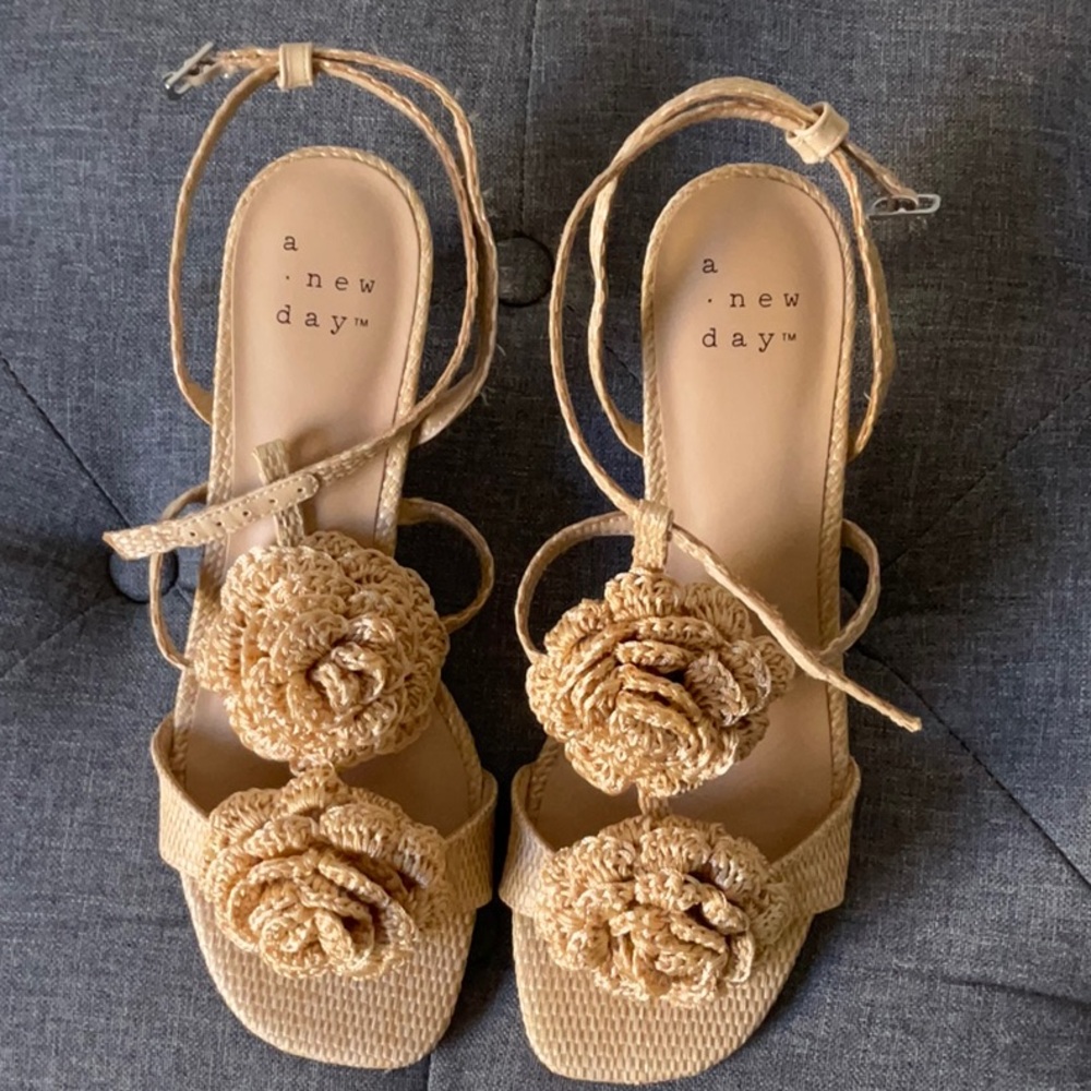 A New Day Crochet kitten heel